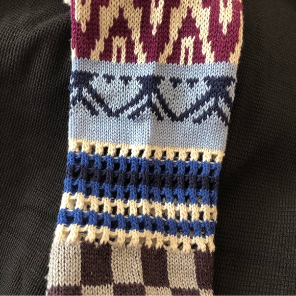 NWT Gorgeous thermal cuff by Free People in size small - Picture 10 of 14